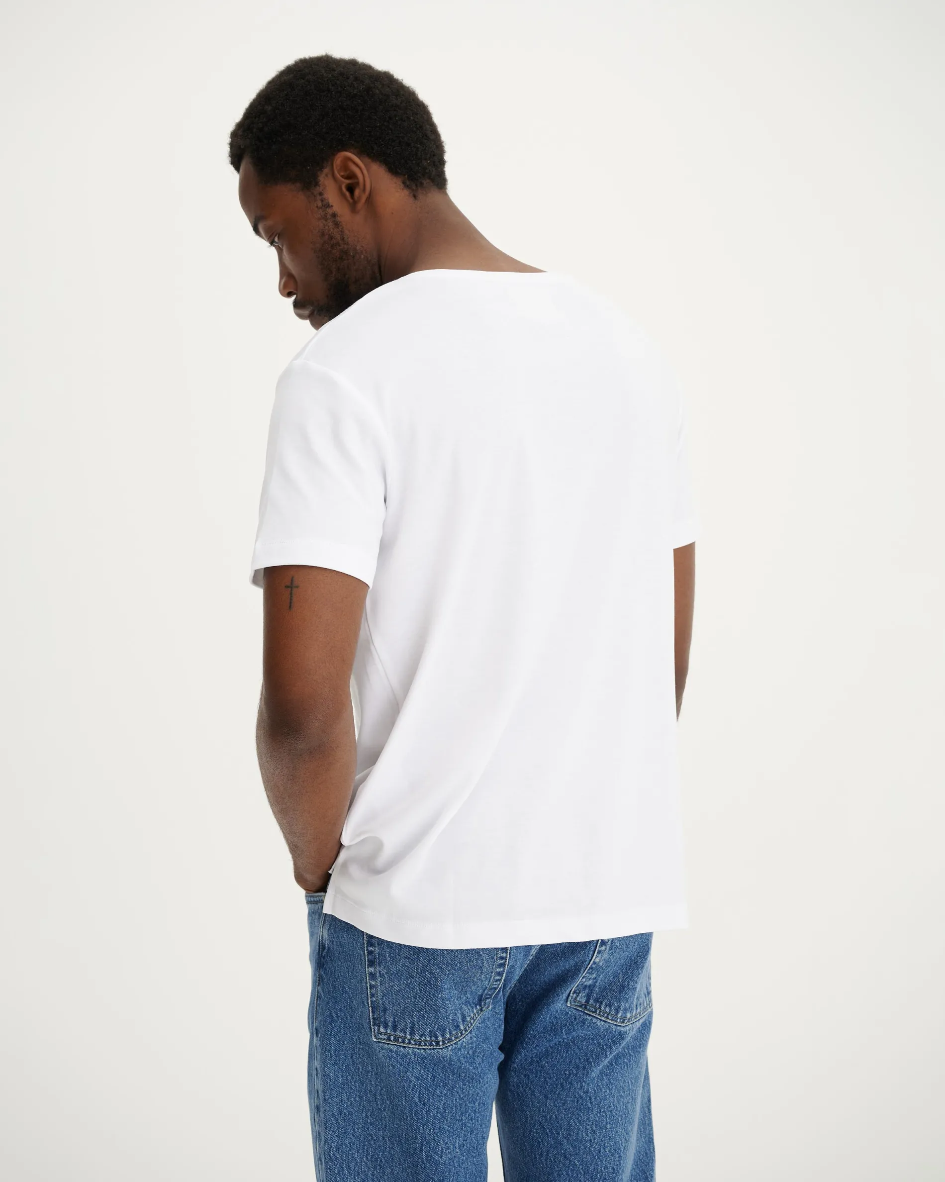 camden_white_4.webp Femme NOYOCO T-Shirts & Polos | Tops & T-Shirts^Camden