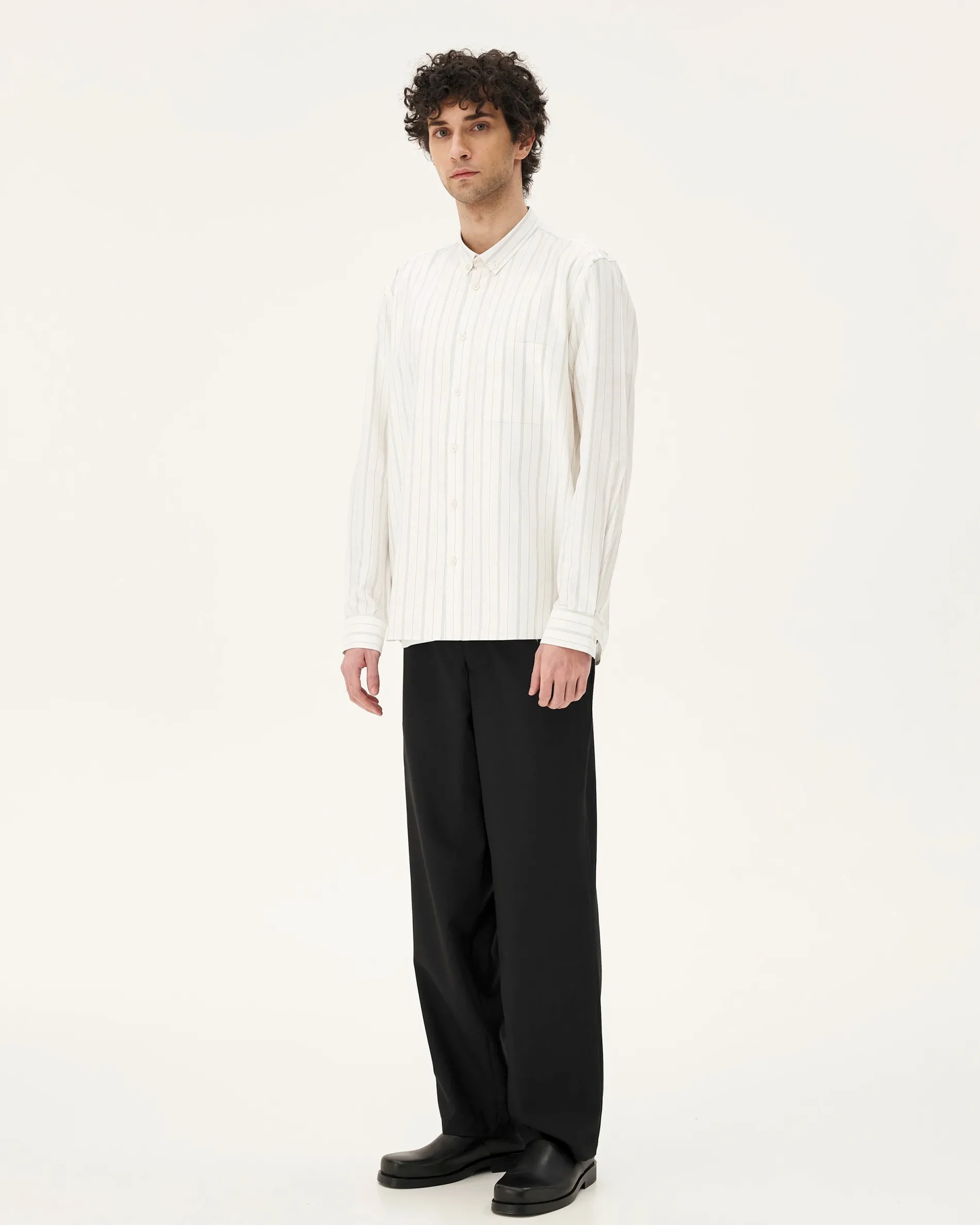 curtis_white_stripes_2.webp Femme NOYOCO Chemises & Surchemises | Chemises^Curtis White stripes